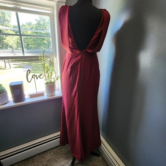 Dessy Collection Draped Backless Crepe Dress with Pockets - Style 3061 - Picture 5 of 6